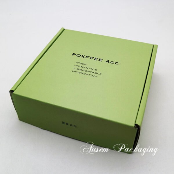Customized Apparel Packaging Box - Image 3