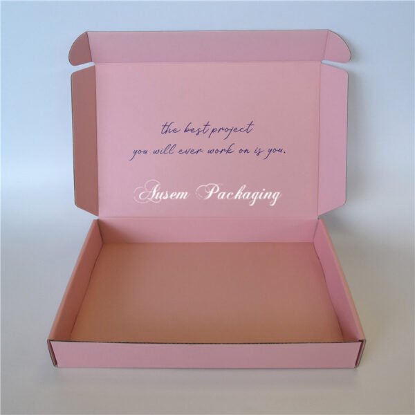 Customizing Pink Mailer Box - Image 2