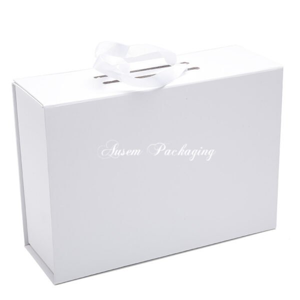 Foldable Gift Box with Handle - Image 5
